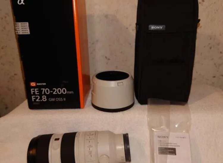 Sony G Master FE 70–200mm F2,8 GM OSS II ansehen