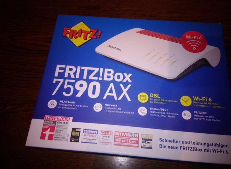 Fritzbox 7590 AX . ansehen