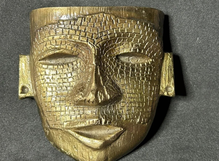 Afrikanische Bronze Mask Kenya ansehen