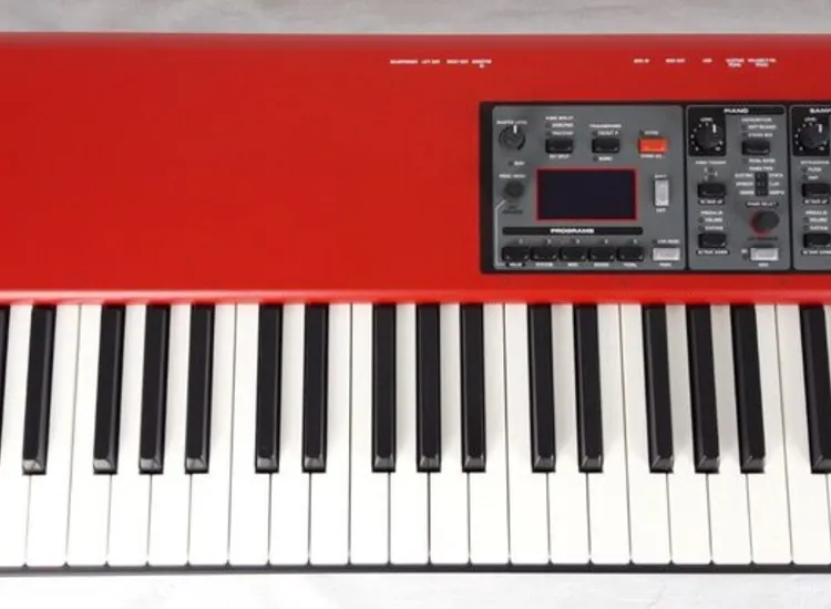 Clavia Nord Piano 3 - 1 Jahr Gewährleistung ansehen