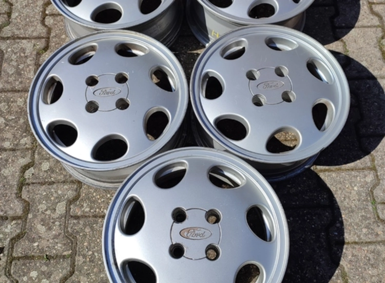 5 Original Ford Alufelgen 6 x 15 gebraucht  ansehen