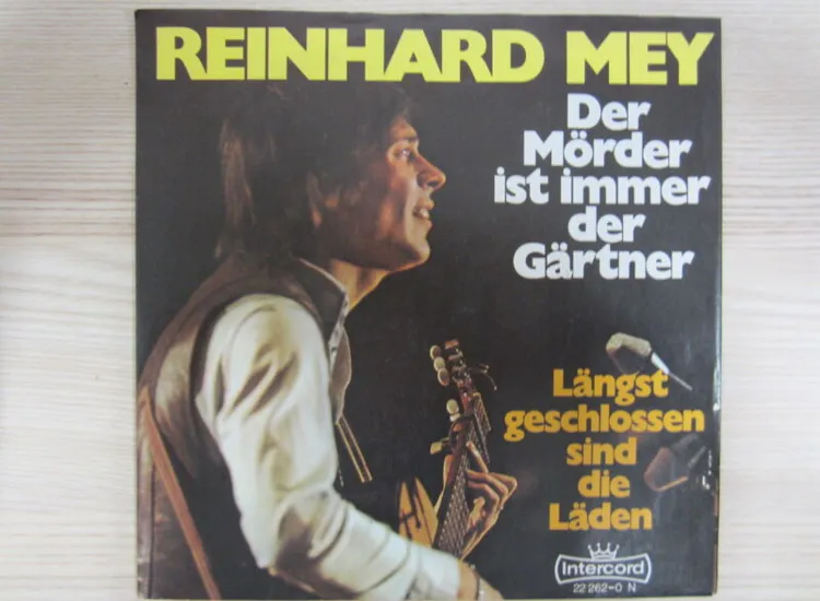 Single / Reinhard Mey ?– Der Mörder Ist Immer Der Gärtner / 1971 / RAR / ansehen